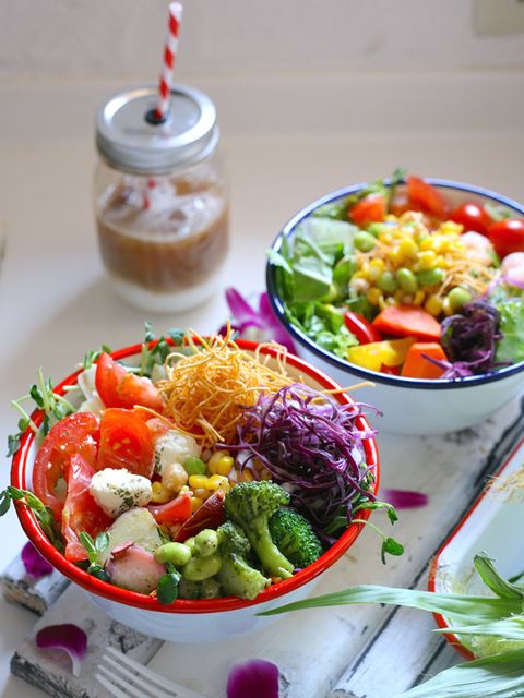 Food, Cuisine, Salad, Produce, Ingredient, Bowl, Vegetable, Meal, Tableware, Garden salad, 