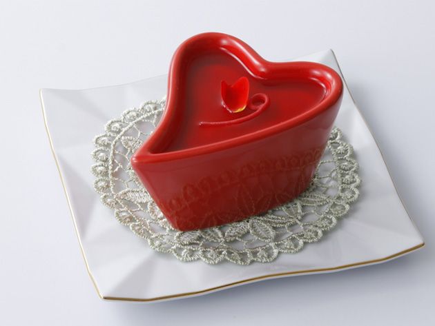 Red, Heart, Carmine, Dessert, Confectionery, Love, Candy, Home accessories, Serveware, Linens, 