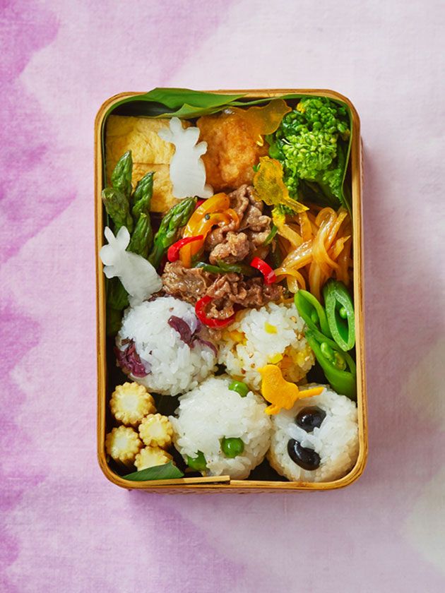 Dish, Cuisine, Meal, Food, Bento, Steamed rice, Lunch, Comfort food, White rice, Jasmine rice, 