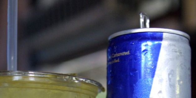 Aluminum can, Drink, Beverage can, Drinkware, Liquid, Tin can, Logo, Beer glass, Beer, Electric blue, 