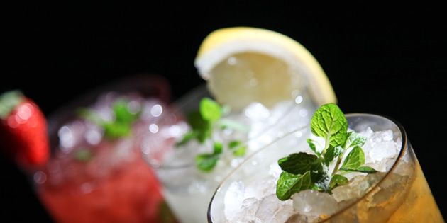 Drink, Alcoholic beverage, Cocktail, Tableware, Classic cocktail, Distilled beverage, Liquid, Liqueur, Drinkware, Cocktail garnish, 