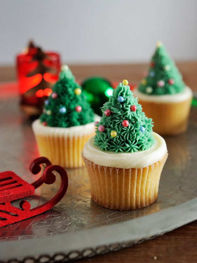 Green, Sweetness, Food, Dessert, Confectionery, Cupcake, Ingredient, Baked goods, Cone, Snack, 