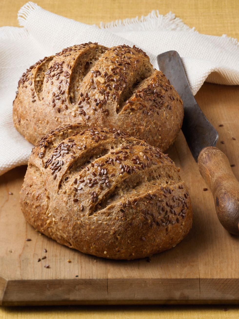 Food, Bread, Soda bread, Sourdough, Hard dough bread, Gluten, Ingredient, Dish, Cuisine, Rye bread, 