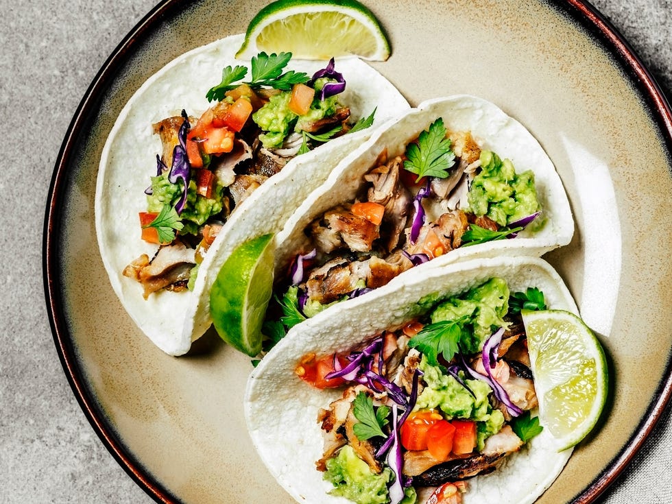 Food, Cuisine, Korean taco, Plate, Taco, Recipe, Tableware, Corn tortilla, Citrus, Produce, 