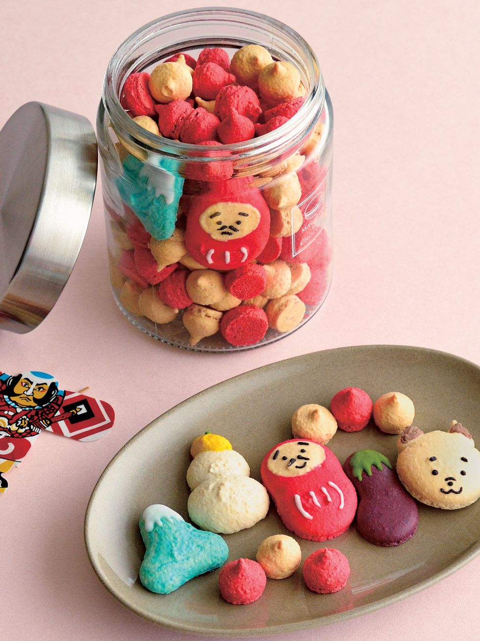 Food, Sweetness, Mason jar, Button, Confectionery, Cuisine, Vegetarian food, Heart, Snack, Candy, 