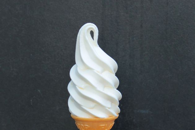 Soft Serve Ice Creams, Ice cream cone, Frozen dessert, Ice cream, Dessert, Food, Dairy, Sorbetes, Cone, Cream, 