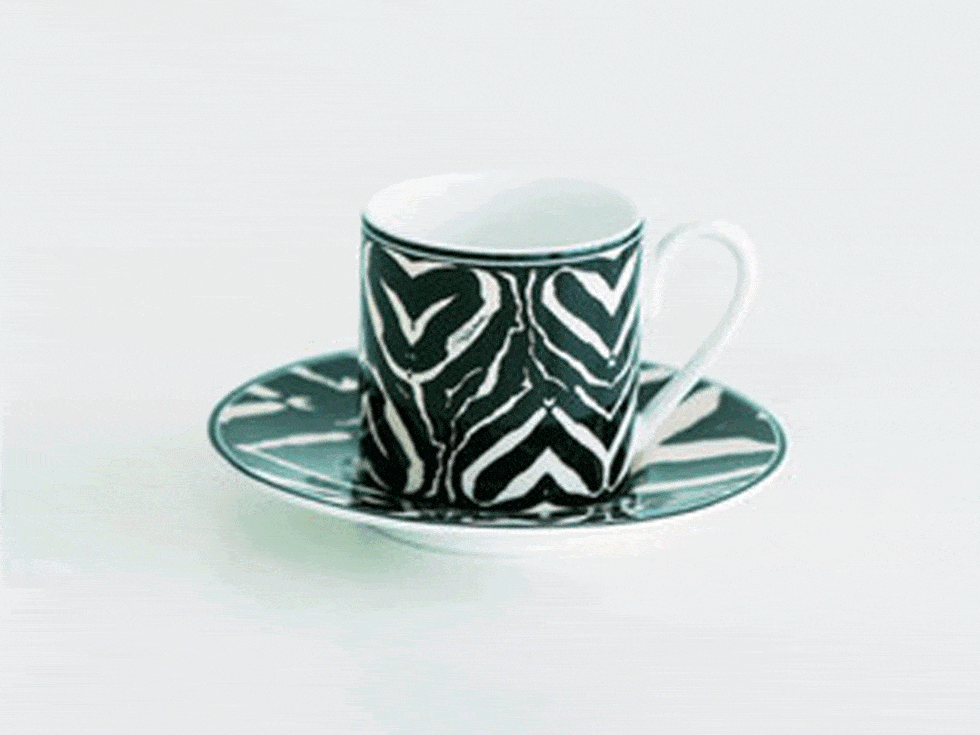Cup, Coffee cup, Serveware, Drinkware, Dishware, White, Teacup, Tableware, Saucer, Ceramic, 