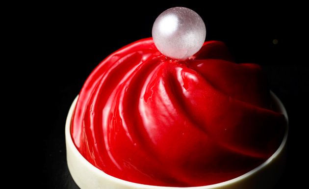 Red, Ingredient, Carmine, Sweetness, Still life photography, Sphere, Produce, Dessert, Confectionery, Candy, 