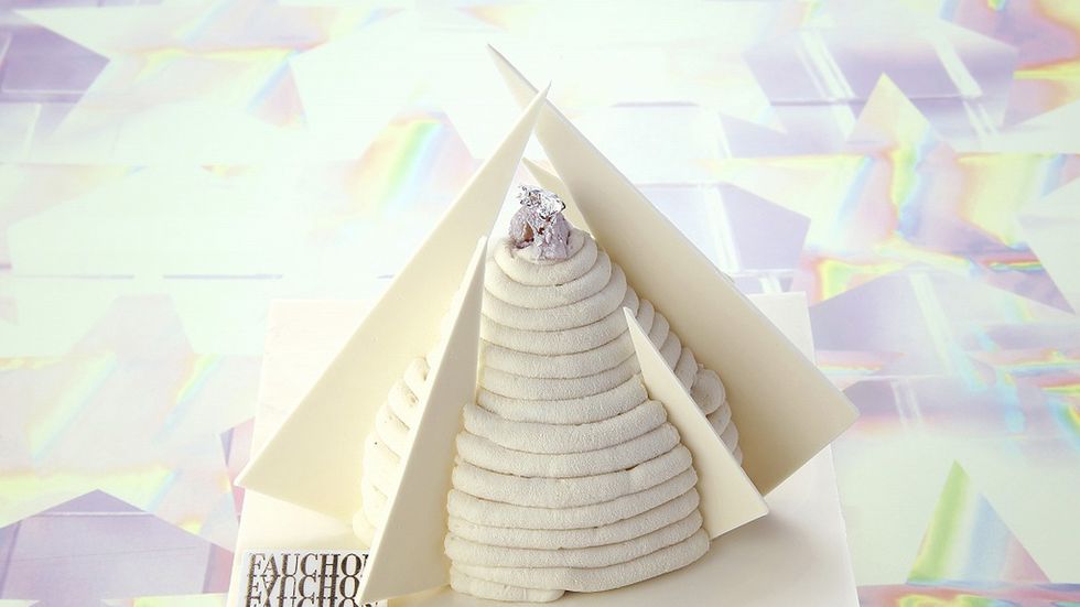 Cone, Sail, Soft Serve Ice Creams, Tree, Party hat, Paper, Triangle, Sailboat, 