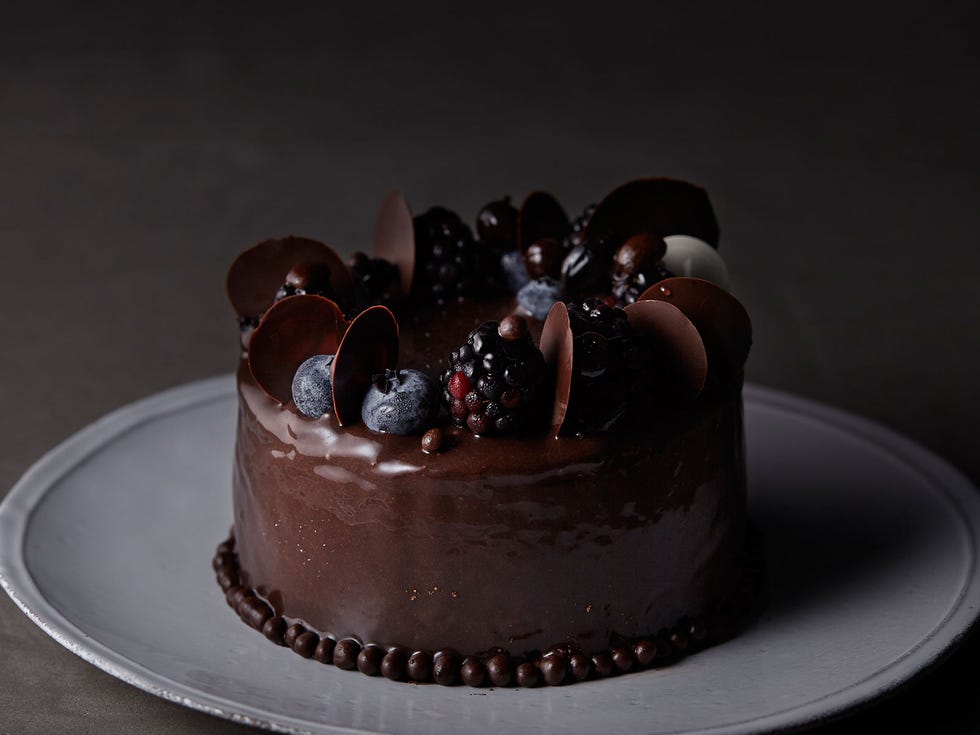 Food, Cake, Dessert, Chocolate, Dish, Chocolate cake, Ganache, Sweetness, Cuisine, Frozen dessert, 