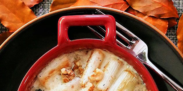 Dish, Food, Cuisine, Ingredient, Comfort food, Recipe, Hot pot, Produce, Cookware and bakeware, French onion soup, 