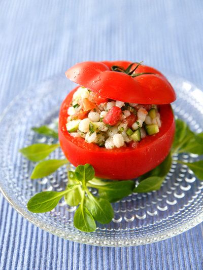 Dish, Food, Cuisine, Vegetable, Salad, Ingredient, Stuffed peppers, Produce, Tomato, Plant, 