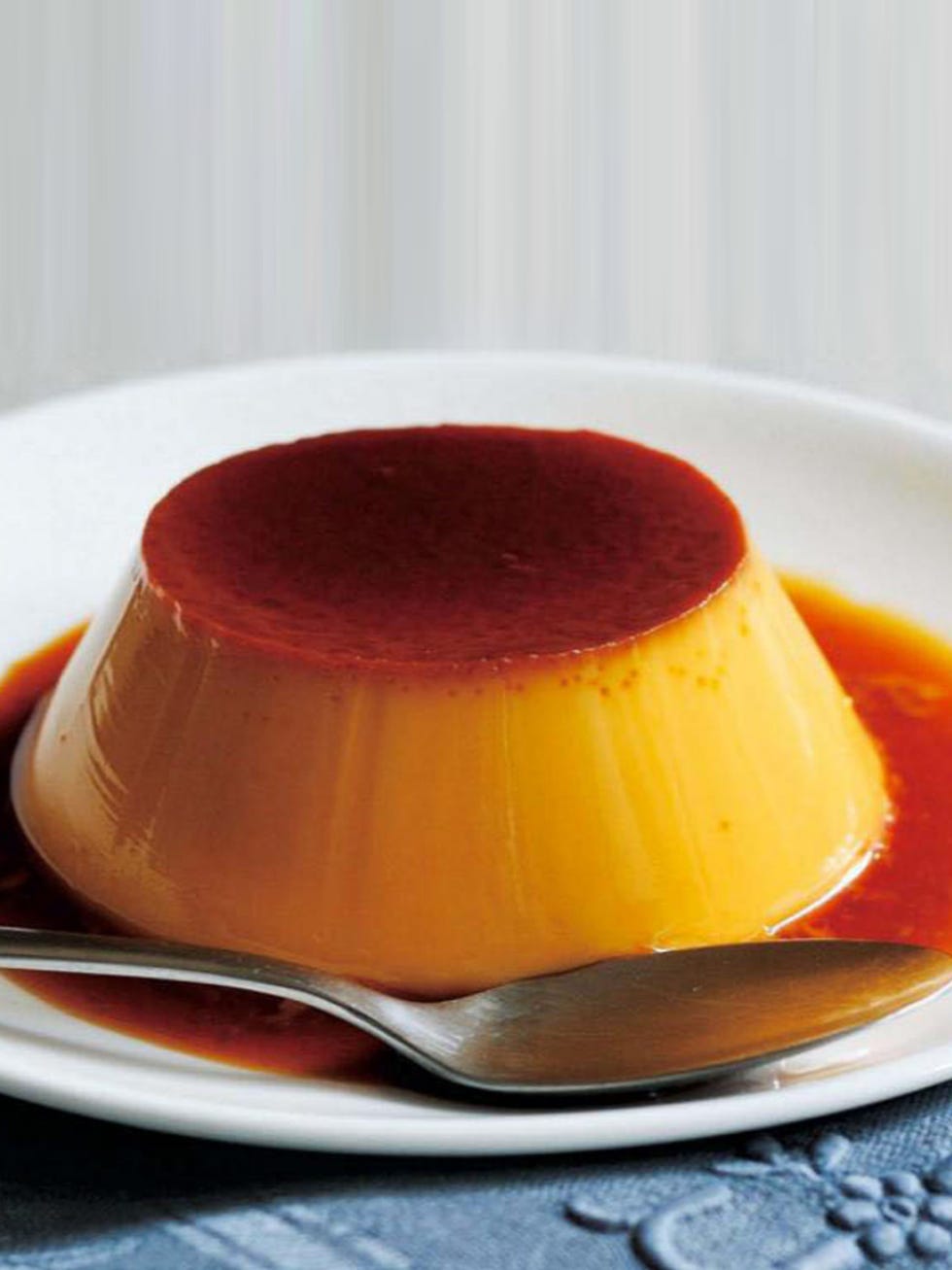 Food, Flan, Blancmange, Cuisine, Dish, Dessert, Panna cotta, Gelatin dessert, Ingredient, Cajeta, 