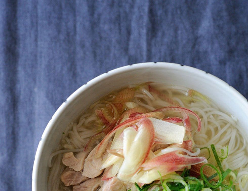 Dish, Food, Noodle soup, Cuisine, Janchi guksu, Ingredient, Kalguksu, Pho, Sōmen, Misua, 