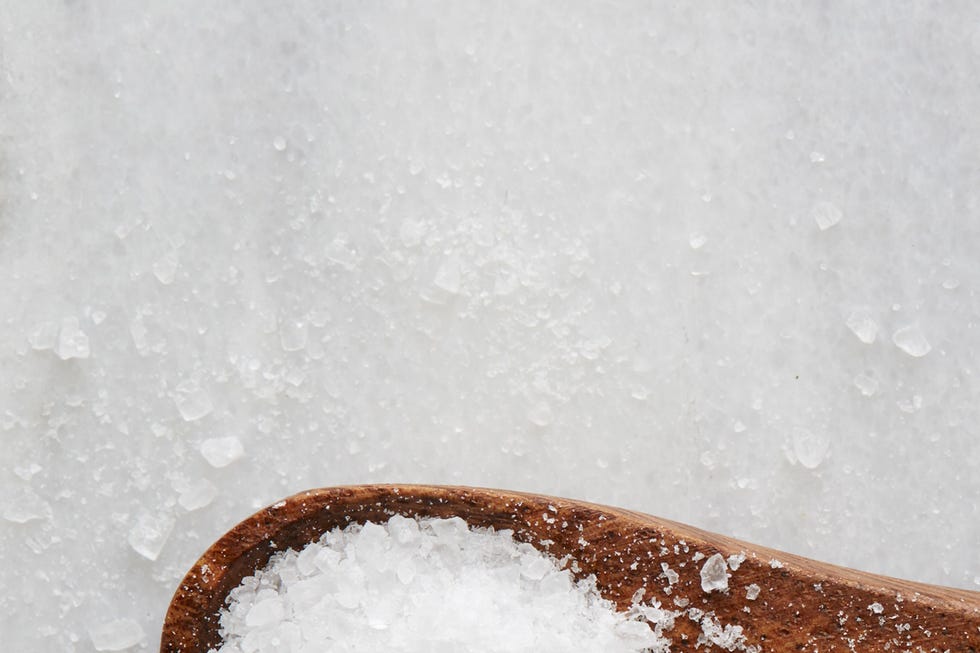 Powdered sugar, Sea salt, Fleur de sel, Sugar, Snow, Table salt, Chemical compound, Table sugar, 