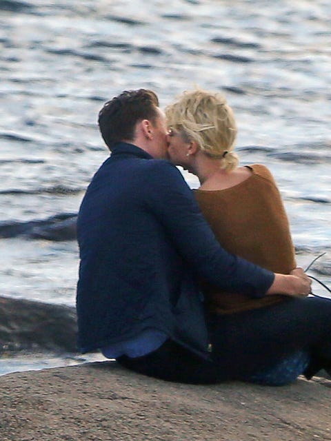 新恋 テイラー スウィフトとトム ヒドルストンのキス現場をキャッチ