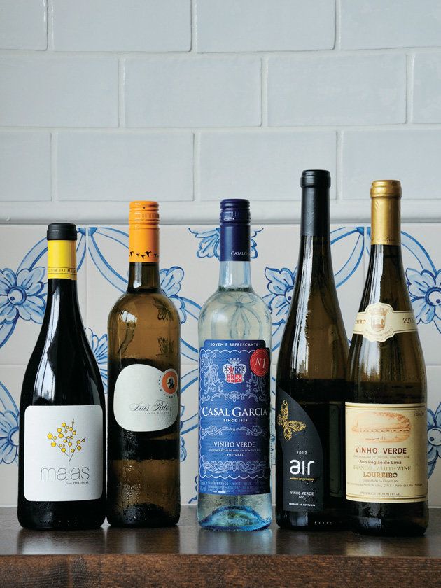 Glass bottle, Blue, Product, Drink, Bottle, Alcohol, Alcoholic beverage, Glass, Wine bottle, Barware, 