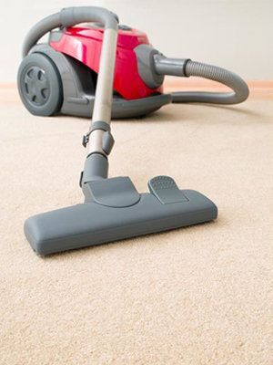 Floor, Vacuum cleaner, Flooring, Home appliance, Household cleaning supply, Wood flooring, 