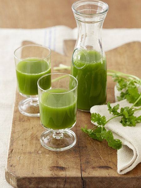 Green, Liquid, Drinkware, Leaf, Drink, Ingredient, Tableware, Glass, Vegetable juice, Aojiru, 