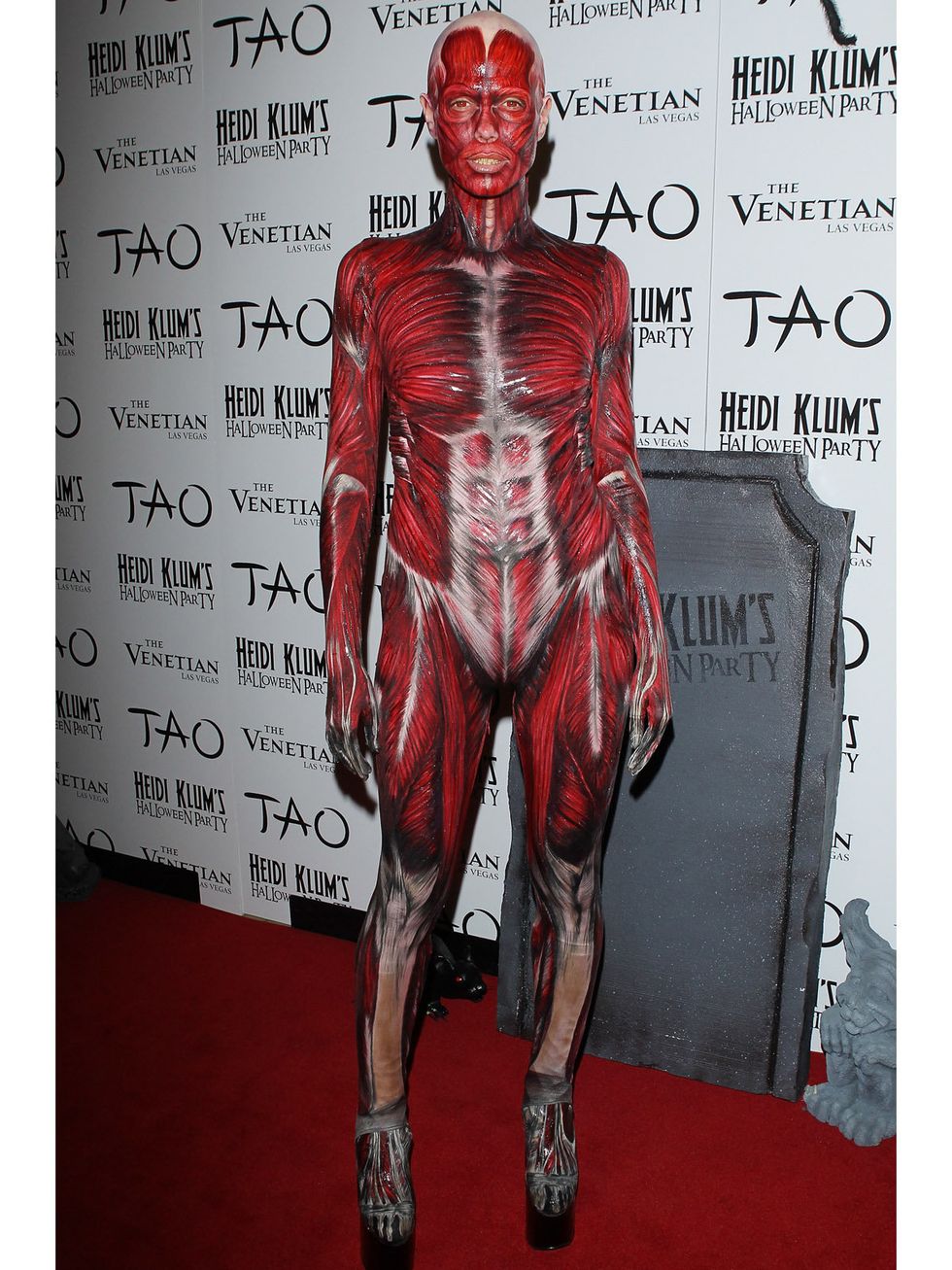 Red, Human anatomy, Joint, Muscle, Human, Shoulder, Fictional character, Human body, Flesh, Action figure, 