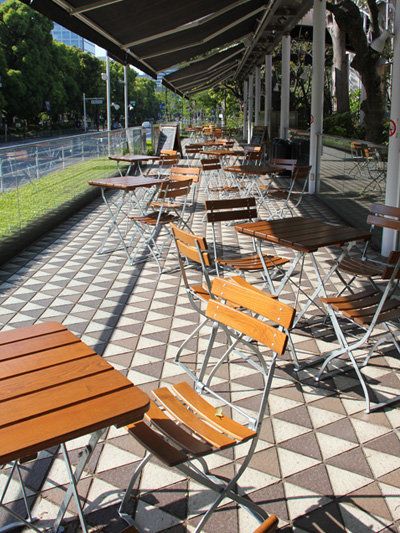 Furniture, Outdoor furniture, Outdoor table, Chair, Shade, Patio, Outdoor structure, Sunlounger, Deck, Folding chair, 