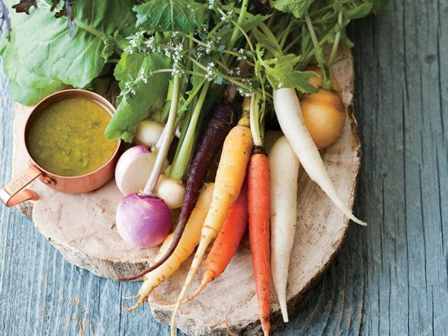 Carrot, Whole food, Vegan nutrition, Root vegetable, Wood, Local food, Produce, Natural foods, Ingredient, Vegetable, 