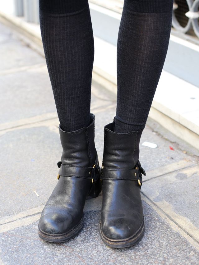 Footwear, Human leg, Boot, Style, Fashion, Black, Leather, Street fashion, Sock, Knee-high boot, 