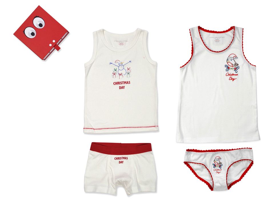 Product, Sleeve, Red, Text, Sportswear, White, Baby & toddler clothing, Font, Carmine, Logo, 