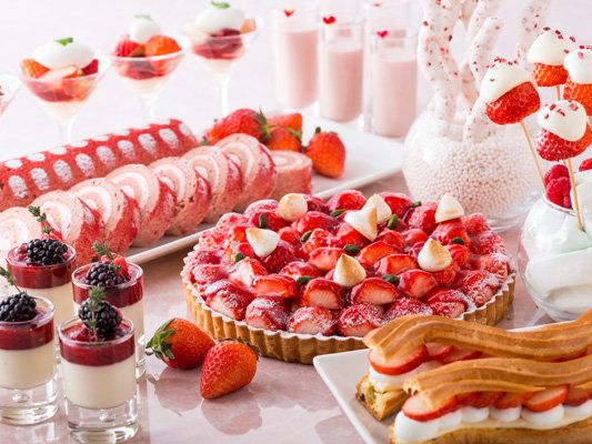 Food, Sweetness, Cuisine, Ingredient, Dessert, Fruit, Dish, Strawberries, Strawberry, Tableware, 