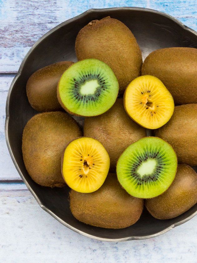 Kiwifruit, Food, Fruit, Plant, Produce, Hardy kiwi, Superfood, Ingredient, Cuisine, 