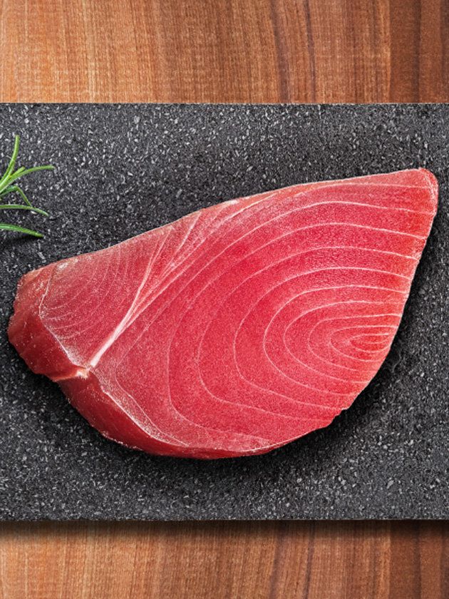 Fish slice, Sashimi, Platter, Dish, Cuisine, Food, Fish, Cutting board, Salt-cured meat, Flesh, 