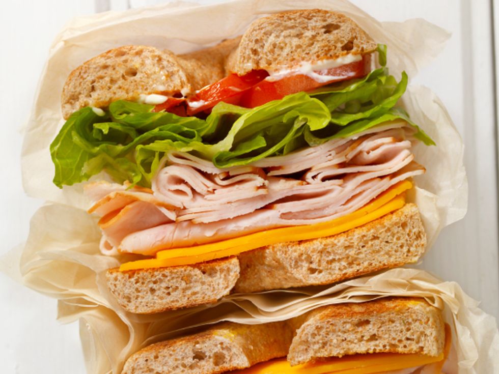 Dish, Food, Cuisine, Ingredient, Sandwich, Fast food, Produce, Staple food, Breakfast sandwich, Ham and cheese sandwich, 