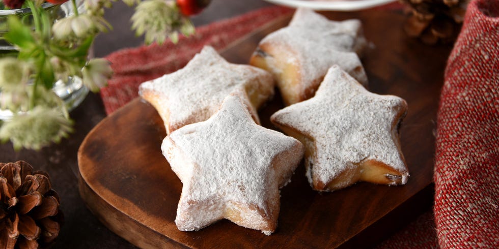 Bredele, Food, Cuisine, Dish, Powdered sugar, Biscuit, Baked goods, Finger food, Dessert, Beignet, 