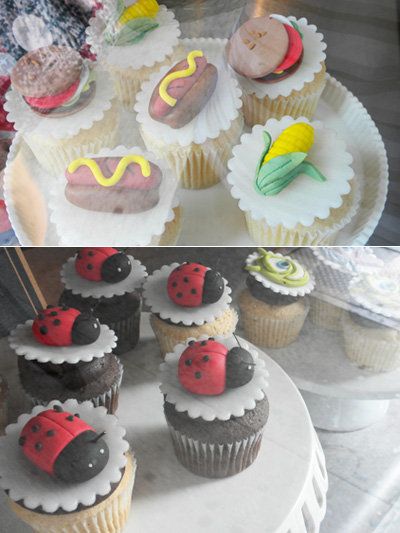 Cupcake, Sweetness, Food, Cake, Cuisine, Baked goods, Dessert, Cake decorating, Cake decorating supply, Dairy, 