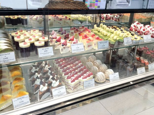 Sweetness, Food, Cuisine, Dessert, Retail, Finger food, Petit four, Confectionery, Bakery, Baked goods, 