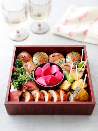さあ お弁当を持ってお花見に