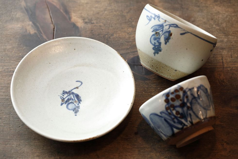 Porcelain, Blue and white porcelain, Dishware, Cup, Ceramic, earthenware, Tableware, Cup, Teacup, Bowl, 