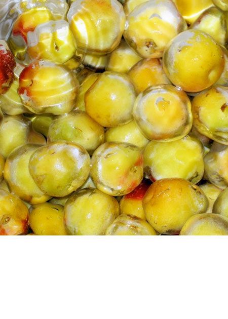 Yellow, Food, Produce, Ingredient, Fruit, Natural foods, Whole food, Local food, Greengage, Staple food, 