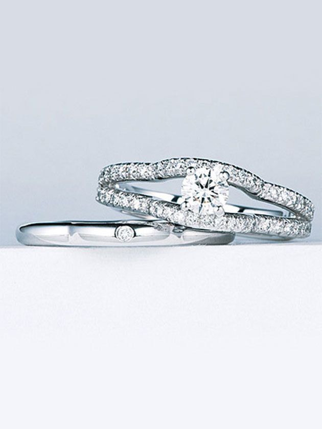 Ring, Fashion accessory, Engagement ring, Jewellery, Diamond, Platinum, Pre-engagement ring, Gemstone, Metal, Wedding ring, 
