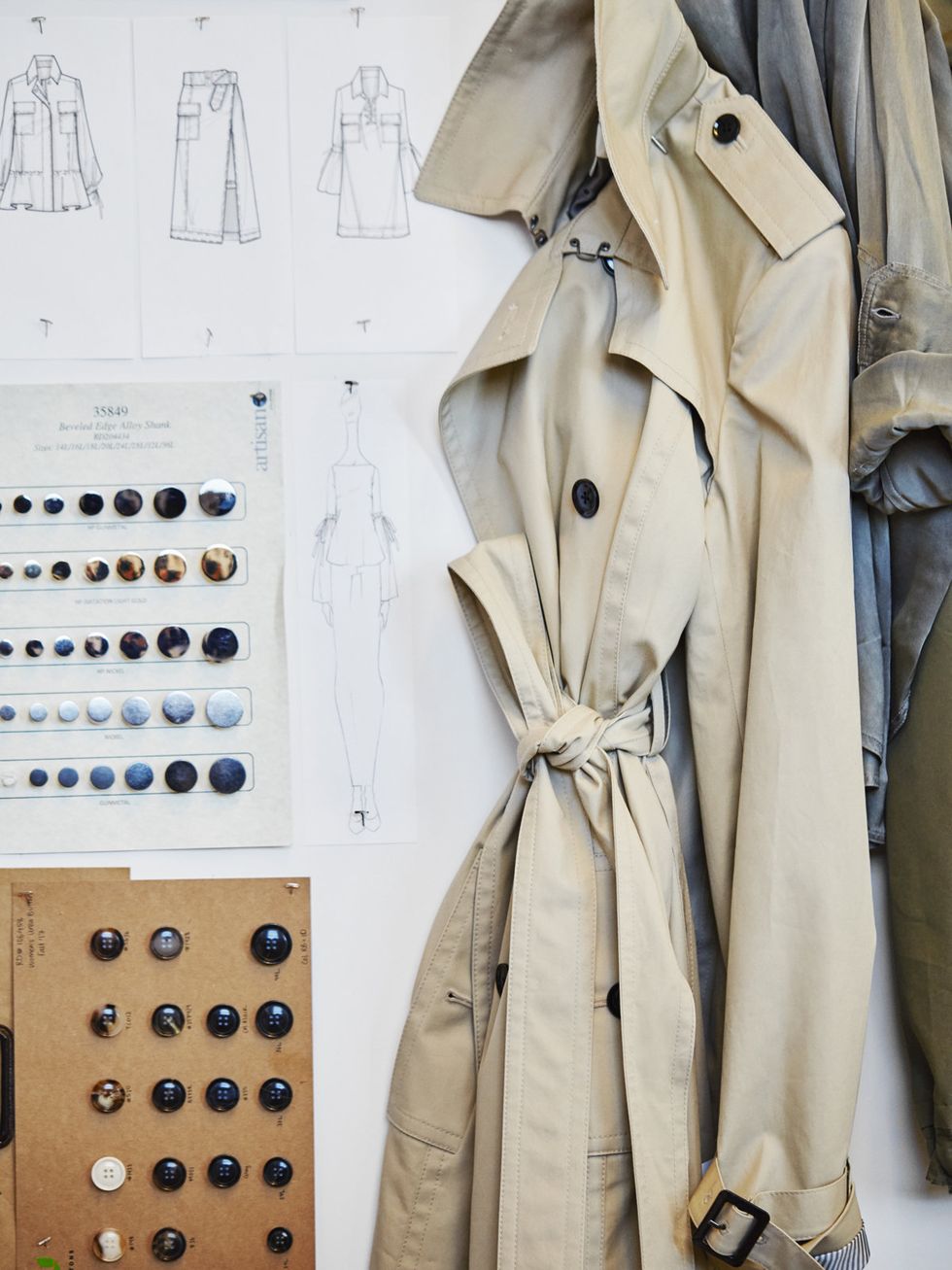 Clothing, Trench coat, Coat, Outerwear, Overcoat, Beige, Fashion design, 