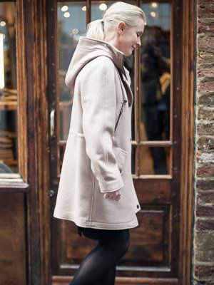 Sleeve, Textile, Outerwear, Coat, Street fashion, Fashion accessory, Jacket, Overcoat, Fur, Natural material, 
