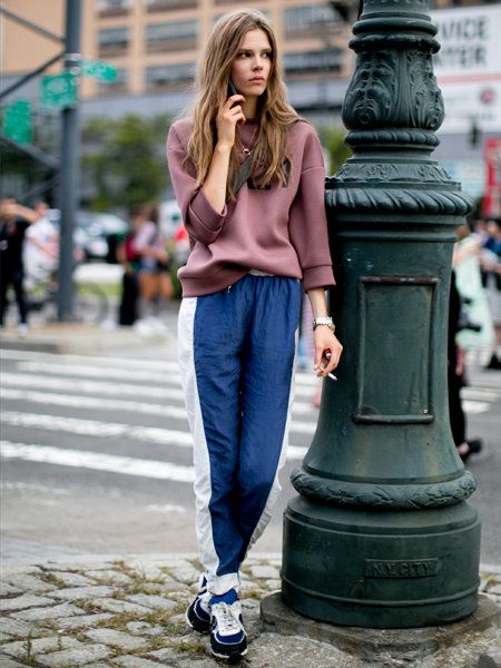 Clothing, Sleeve, Trousers, Infrastructure, Outerwear, Street, Jeans, Style, Denim, Street fashion, 