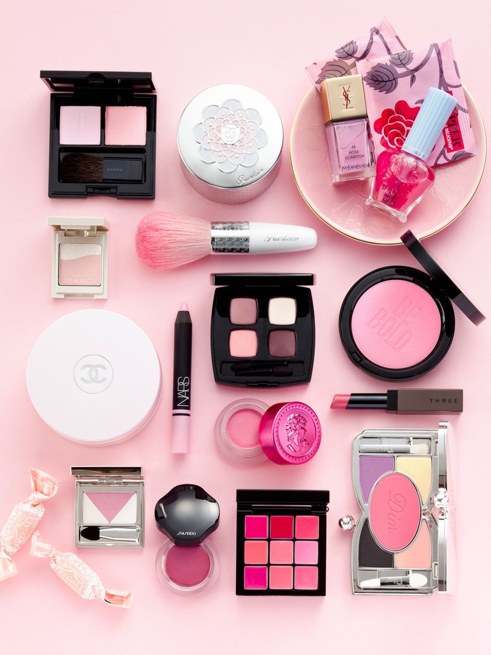 Product, Pink, Purple, Magenta, Cosmetics, Eye shadow, Lavender, Peach, Material property, Lipstick, 