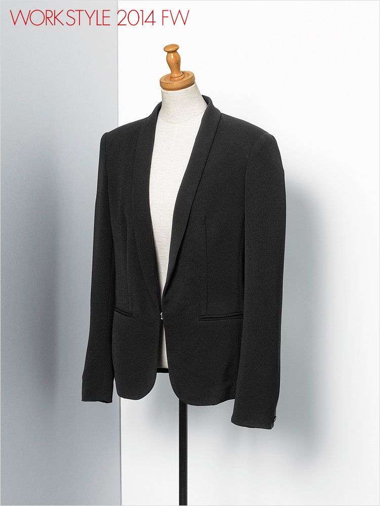 Clothing, Coat, Collar, Sleeve, Outerwear, Formal wear, Blazer, Suit, Fashion, Fashion design, 