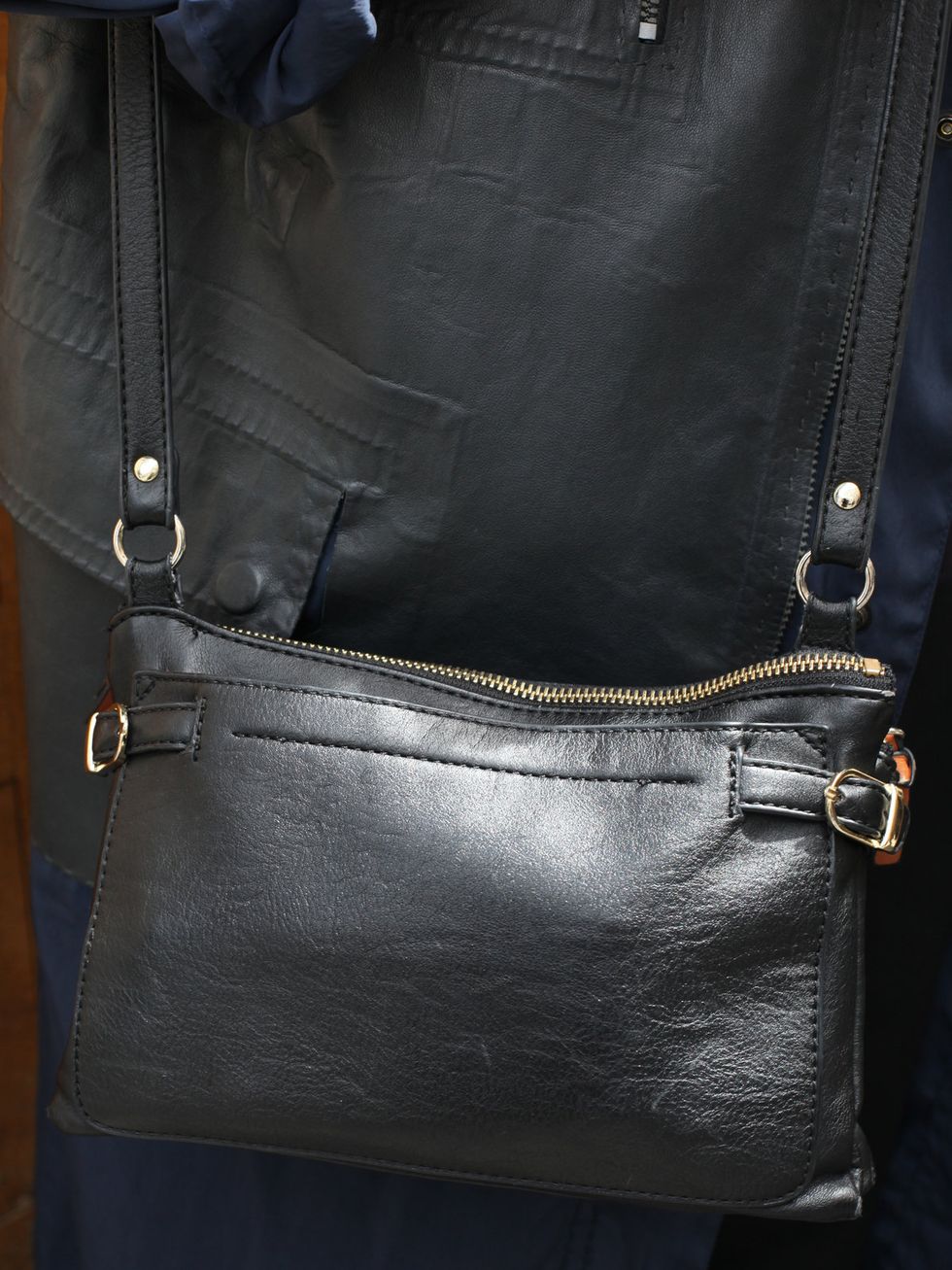 Brown, Product, Textile, Bag, Style, Denim, Leather, Shoulder bag, Fashion, Pocket, 