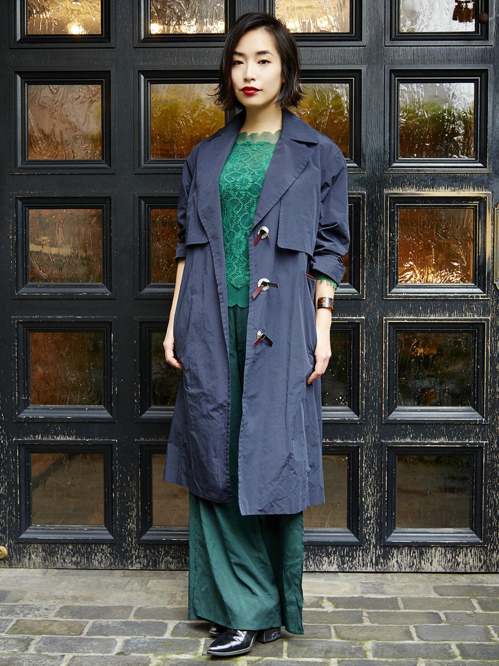 Green, Sleeve, Textile, Coat, Collar, Style, Street fashion, Fashion, Overcoat, Blazer, 