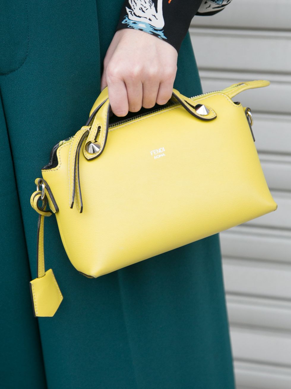 Bag, Handbag, Yellow, Green, Shoulder, Fashion accessory, Kelly bag, Electric blue, Turquoise, Joint, 