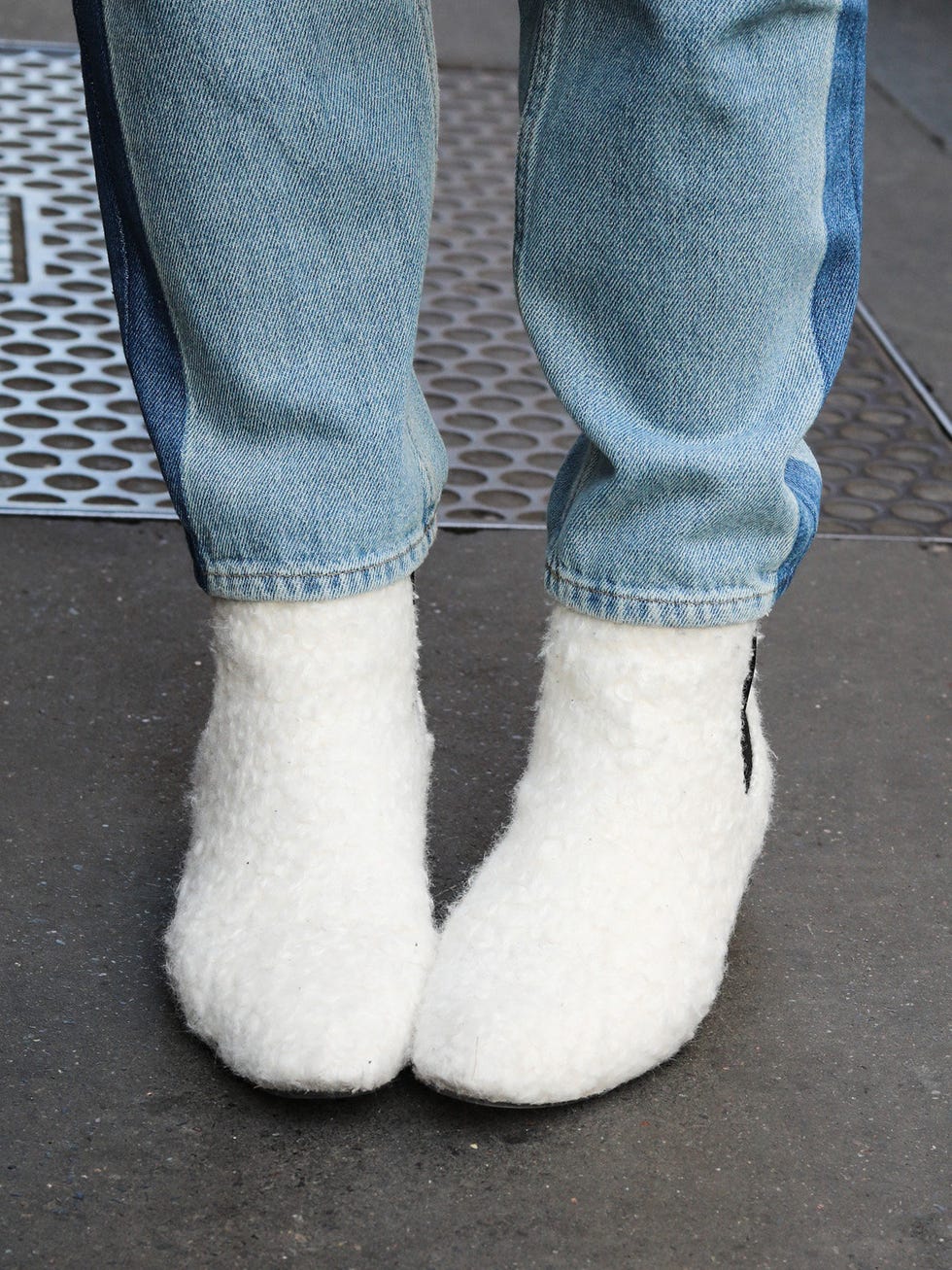 White, Blue, Footwear, Slipper, Ankle, Wool, Jeans, Shoe, Human leg, Leg, 