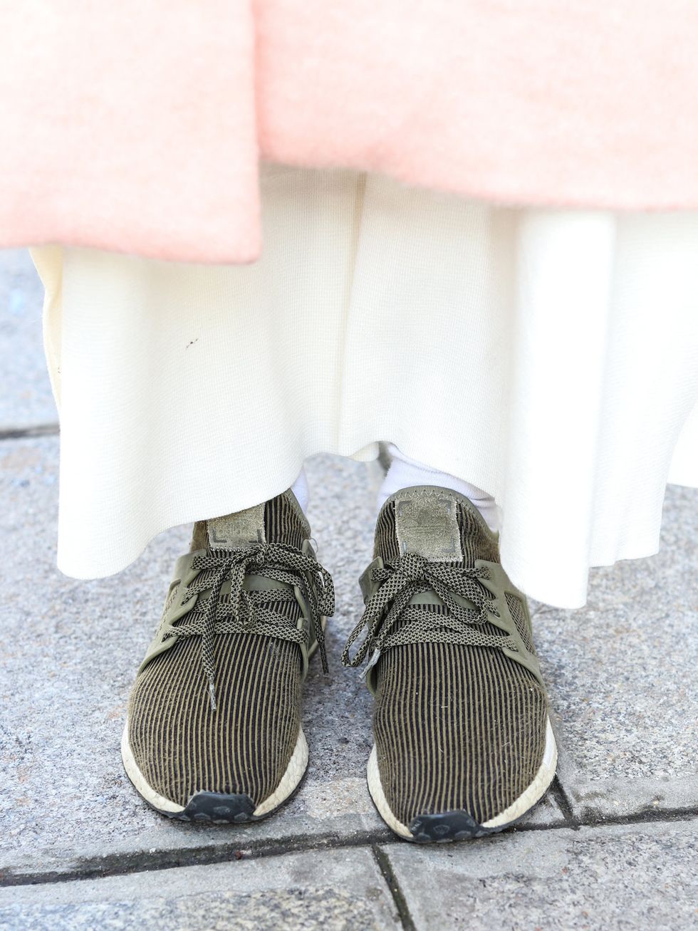 White, Grey, Running shoe, Walking shoe, Cross training shoe, Silver, Outdoor shoe, Synthetic rubber, Tennis shoe, 