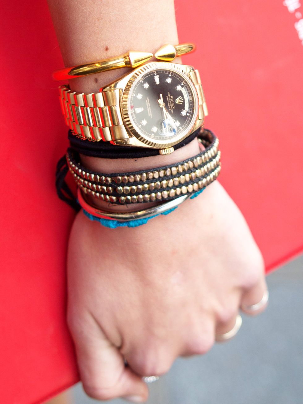 Finger, Wrist, Watch, Watch accessory, Analog watch, Nail, Strap, Thumb, Bracelet, Clock, 